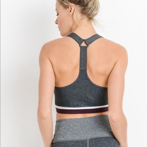 Sports bra by mono B medium - Picture 2 of 4